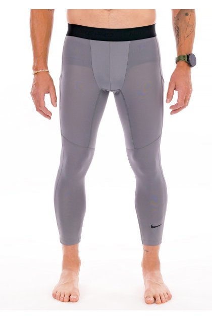 Nike Pro