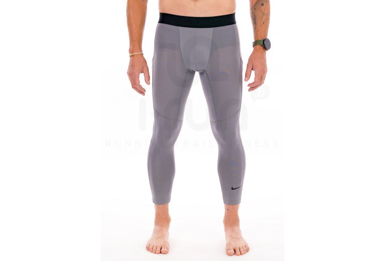 Nike Pro