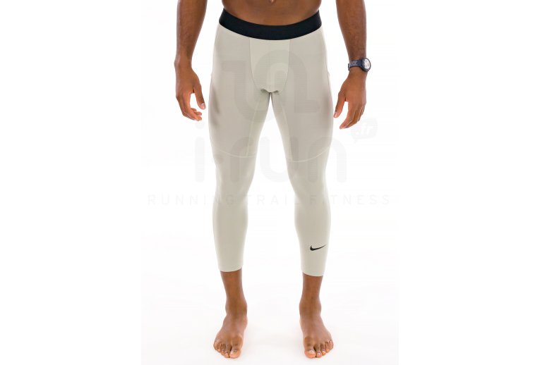 Nike Pro M