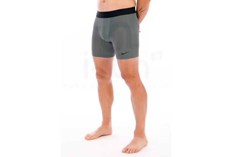 Nike Pro M