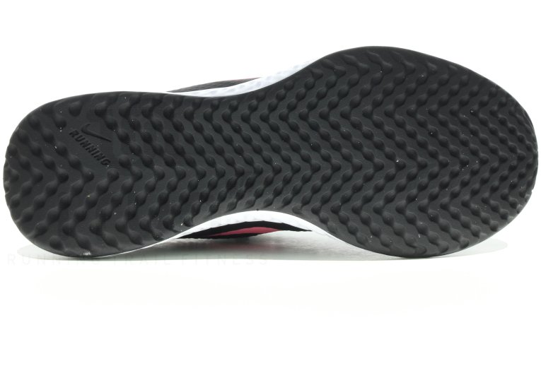 Nike Revolution 5