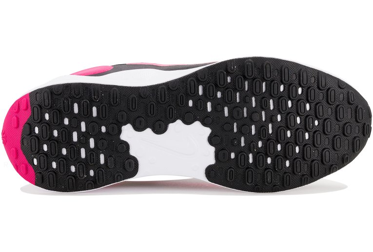 Nike Revolution 7