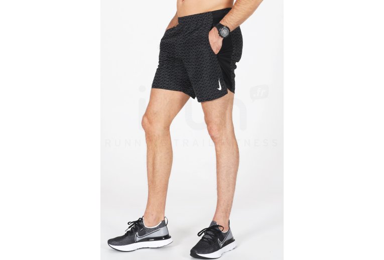Nike pantal�n corto Run Division Challenger