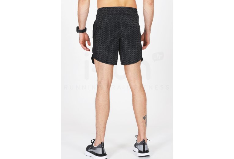 Nike pantal�n corto Run Division Challenger