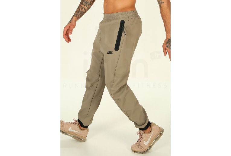 Nike Pantal�n Sportswear Tech Pack Woven