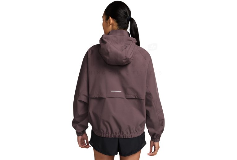 Nike Storm-FIT Swift