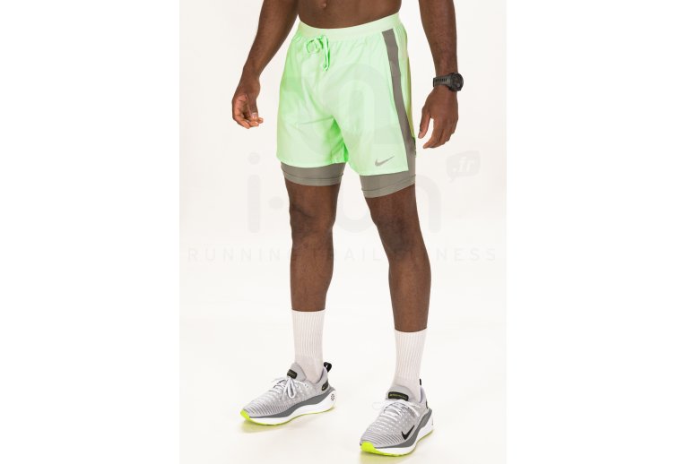 Nike pantal�n corto Stride Hybrid