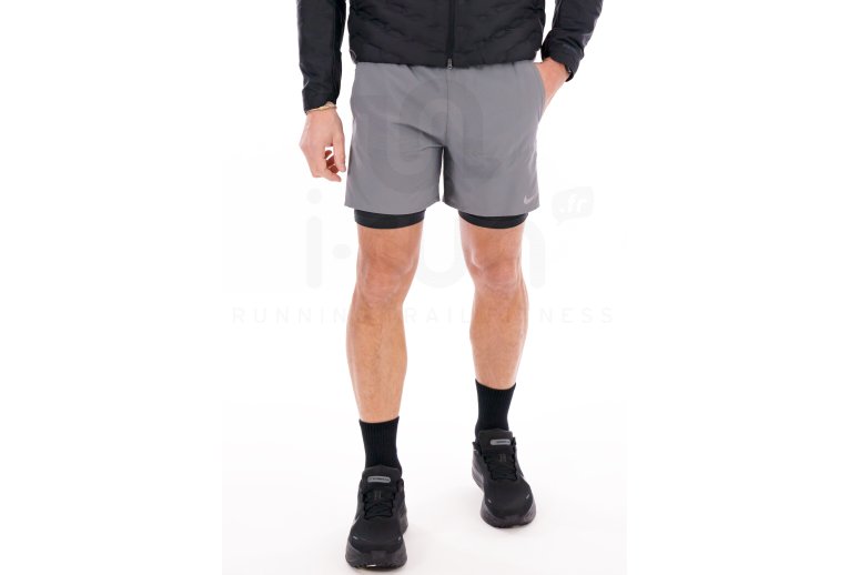 Nike pantaln corto Stride Hybrid