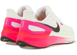 Nike Structure 25