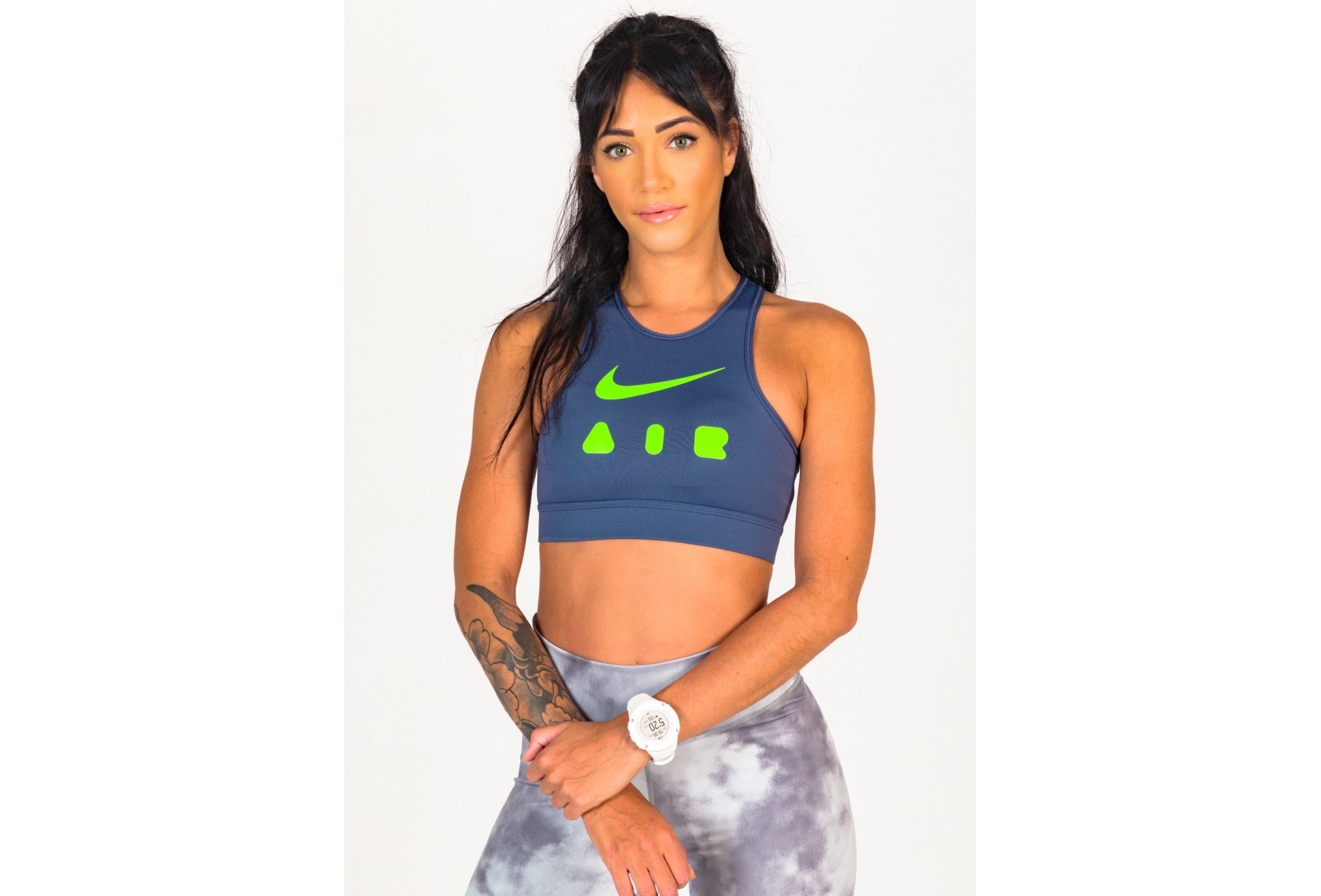 Nike Swoosh Curve vêtement running femme