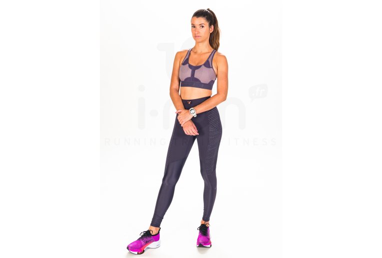 Nike Swoosh UltraBreathe