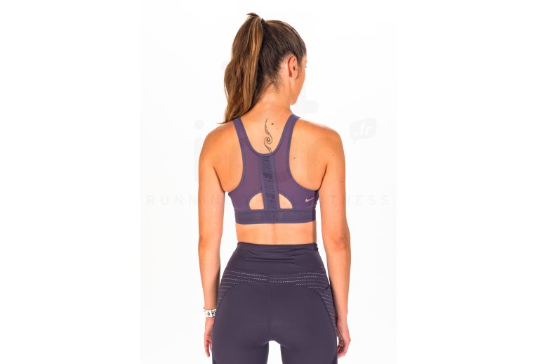 Nike Swoosh UltraBreathe