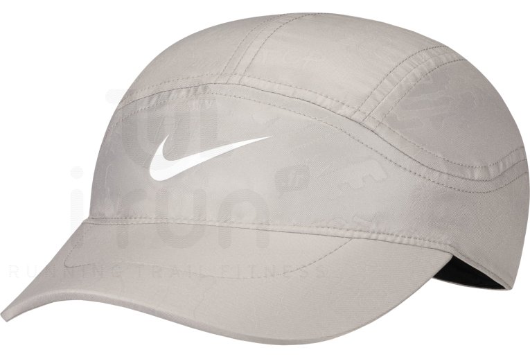 nike tailwind fast cap