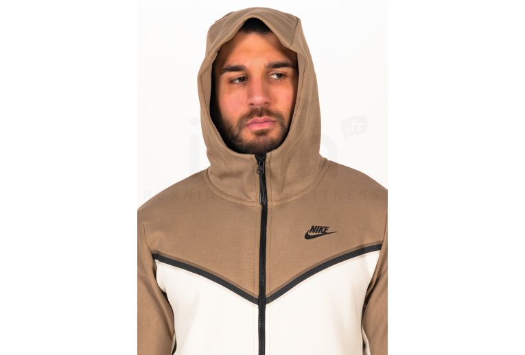 Nike chaqueta Tech Fleece