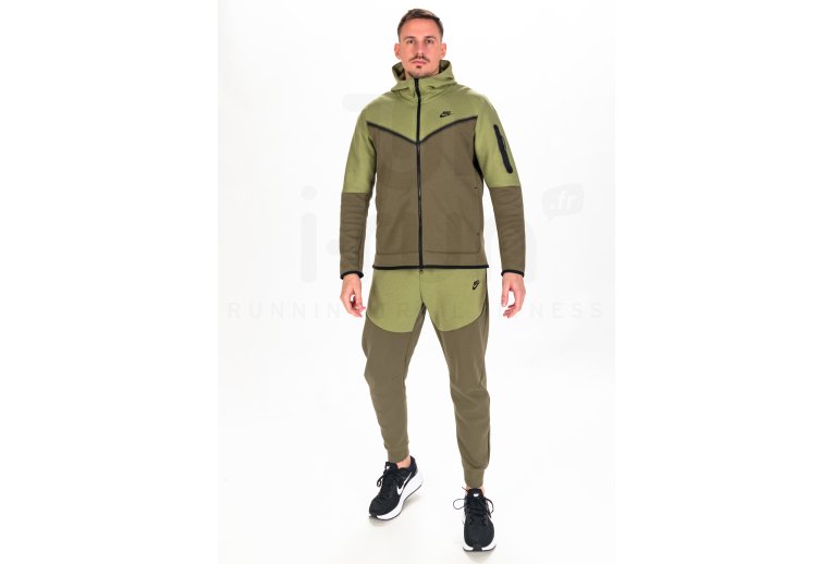 Nike Tech Fleece M