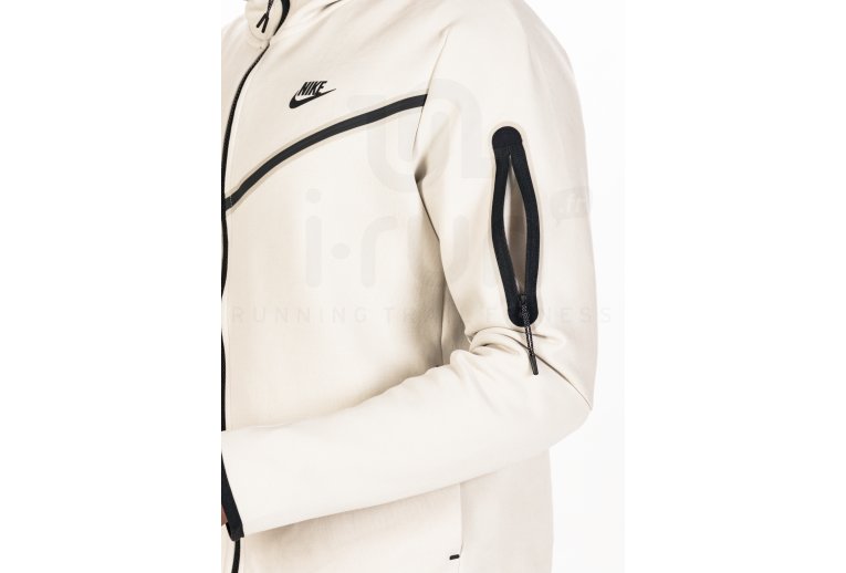 Nike chaqueta Tech Fleece