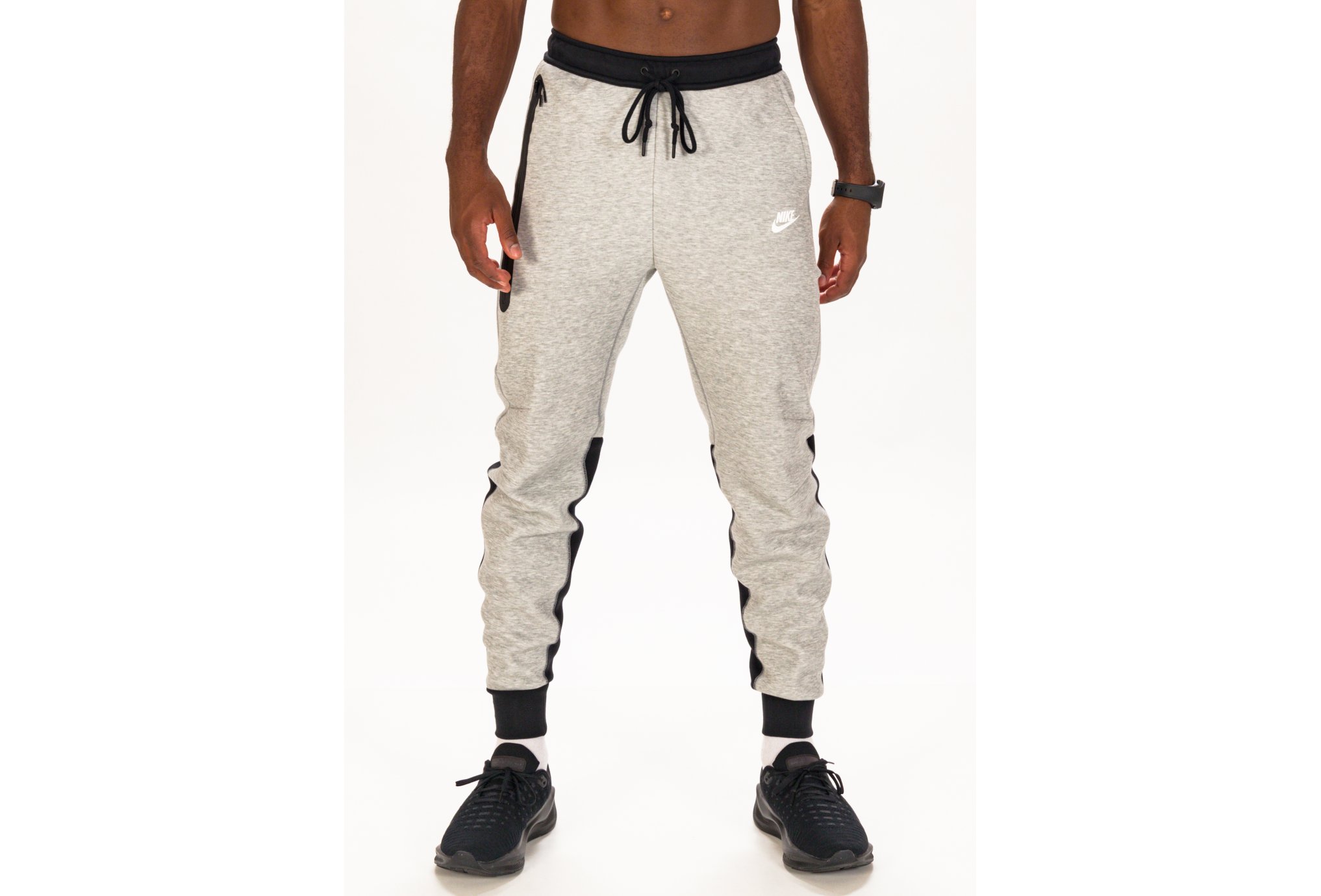 Nike tech fleece pants outfit deals