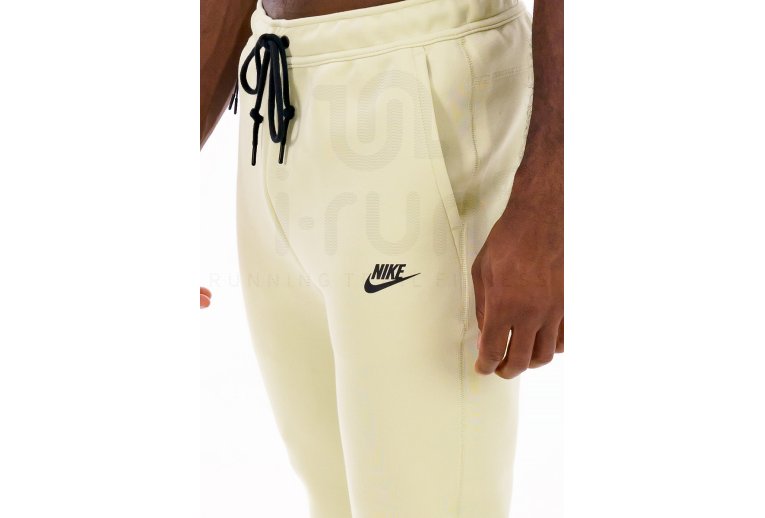 Nike Tech Fleece