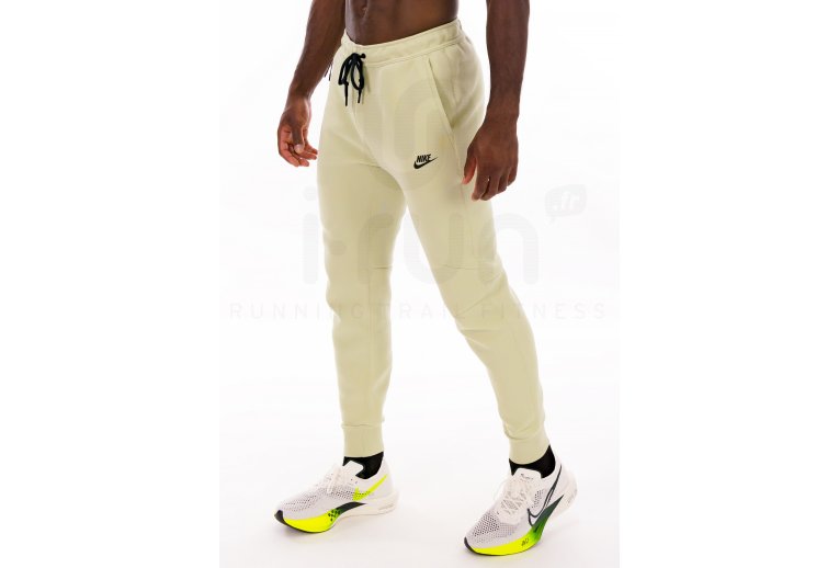 Nike Tech Fleece
