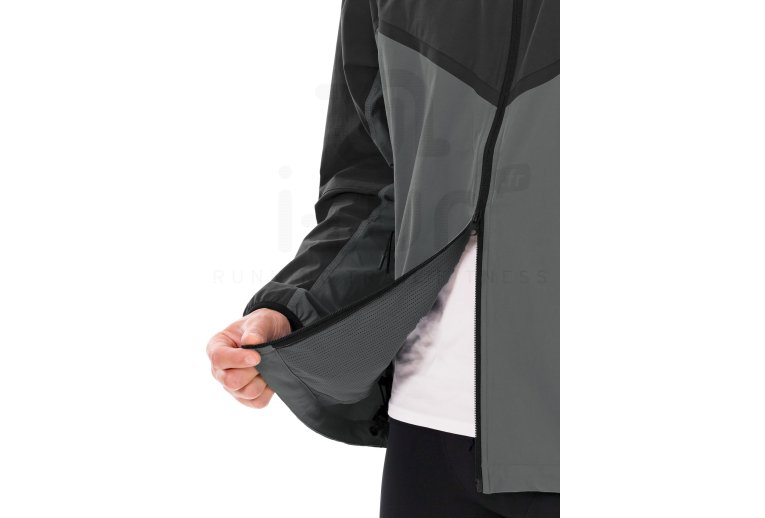 Nike Tech