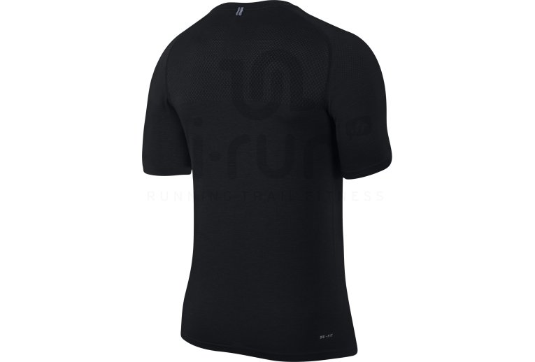 Nike Camiseta Dri-Fit Knit