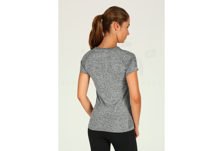 Nike Camiseta Dri-Fit Knit