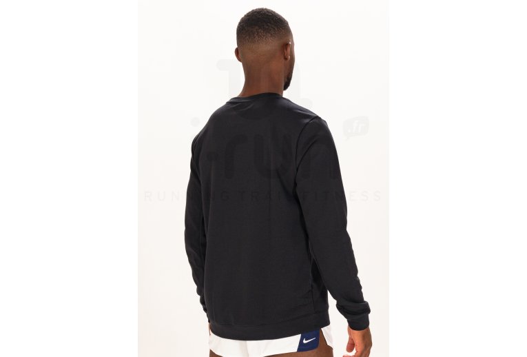Nike Track Club M
