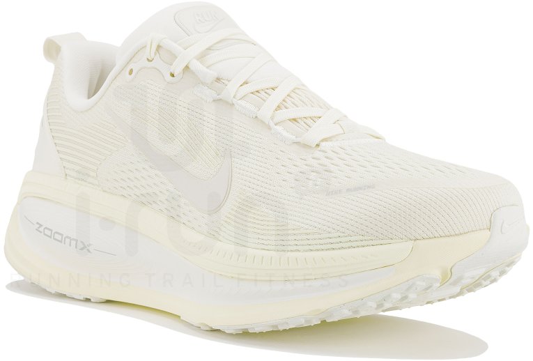 Nike Vomero 18