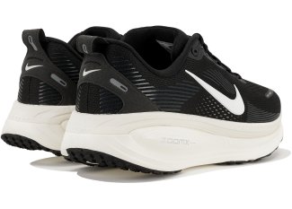 Nike Vomero 18