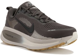 Nike Vomero 18