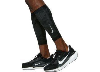 Nike Zoned Knit Calf