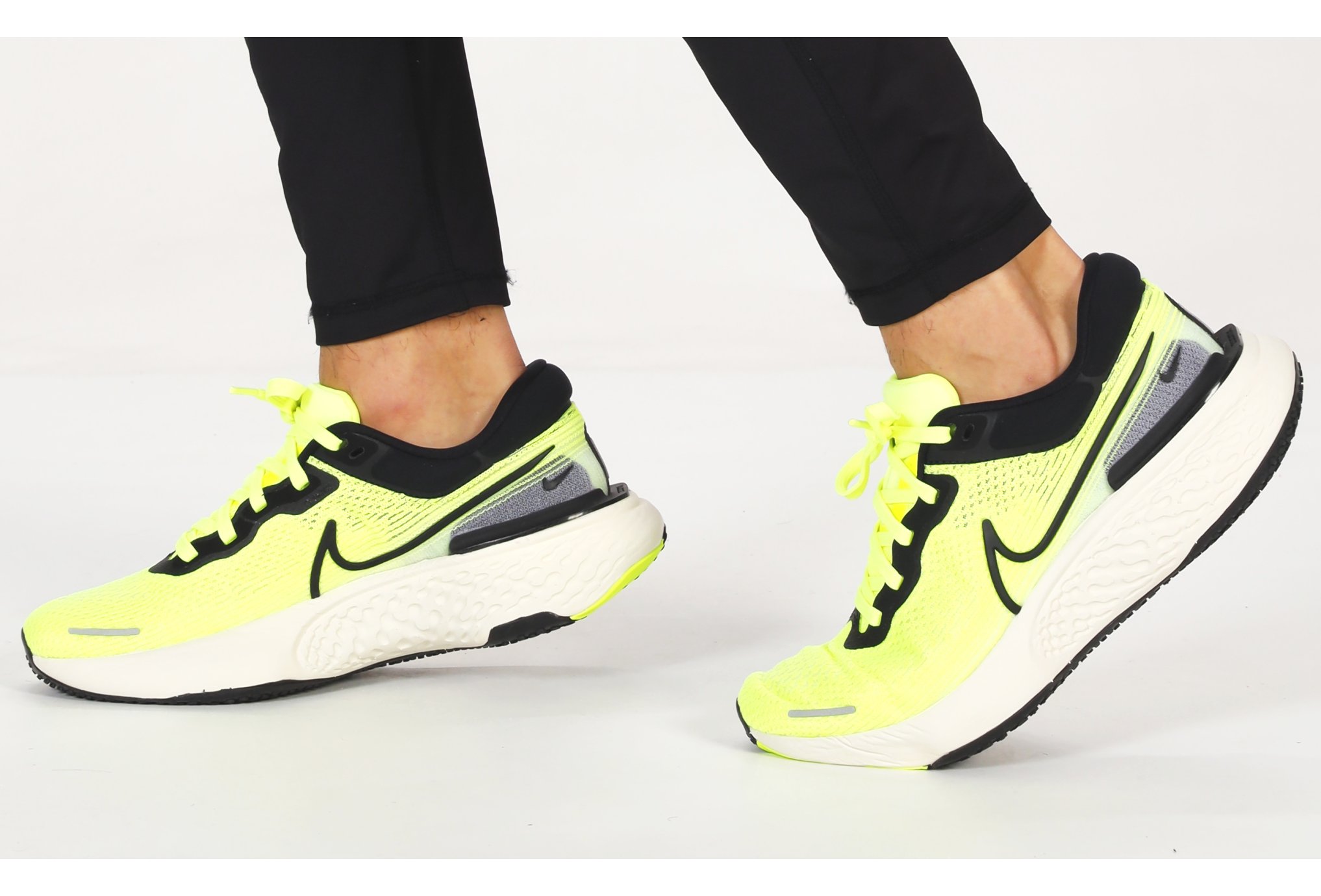 nike zoomx invincible vs hoka