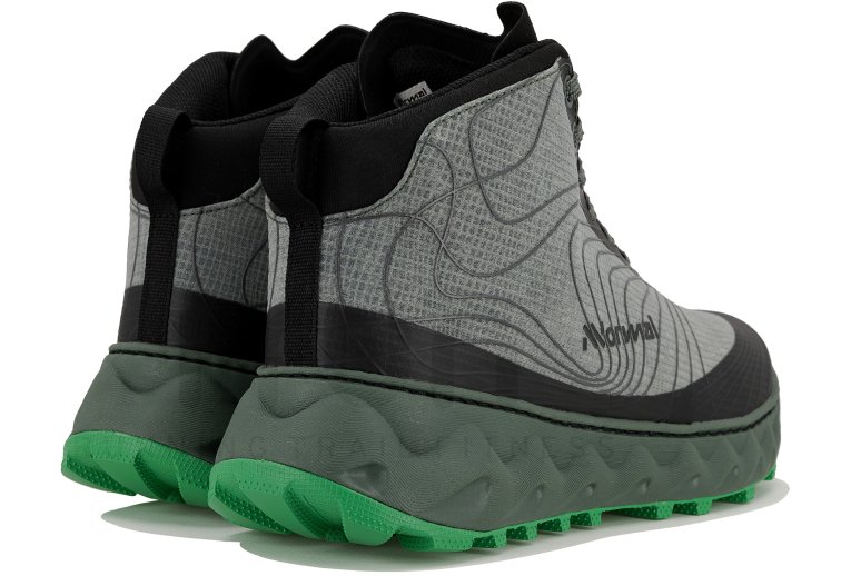 NNormal Bota Tomir 02