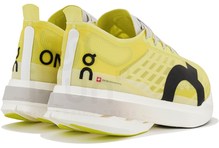 On-Running Cloudboom Strike