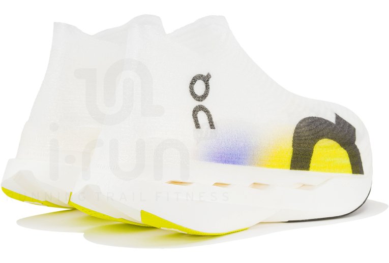 On-Running Cloudboom Strike LS