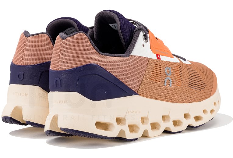 On-Running Cloudstratus W