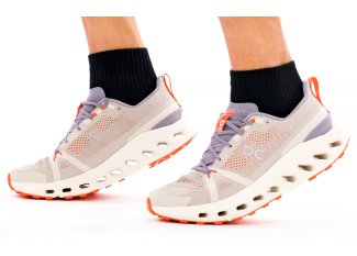 On-Running Cloudsurfer Trail