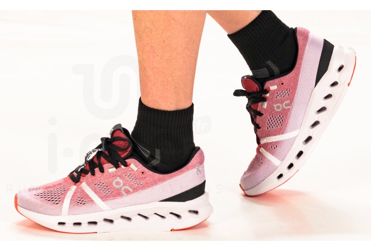 On-Running Cloudsurfer Mulher