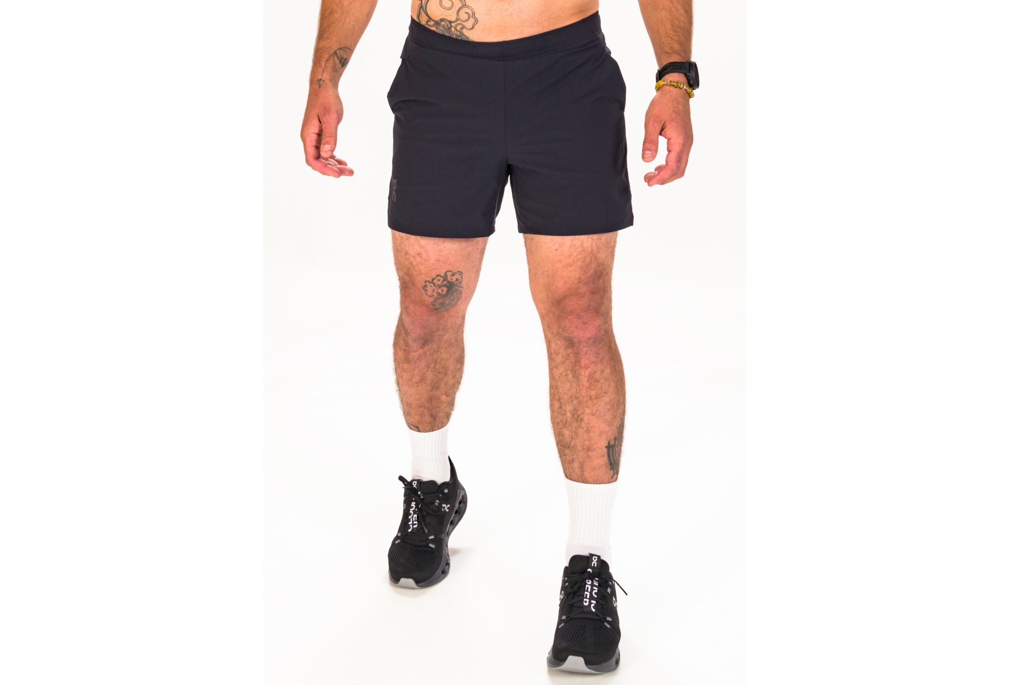 On-Running Essential Noir