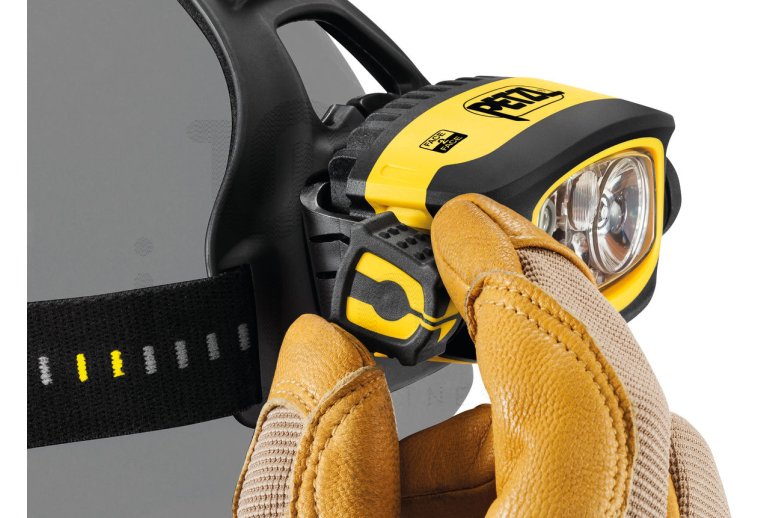 Petzl Linterna frontal DUO Z2