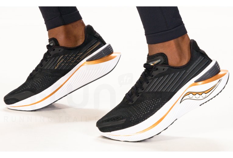 Saucony Endorphin Shift 3 M