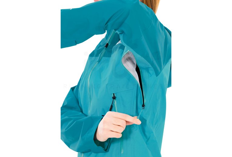 The North Face Signal 2.5L DryVent