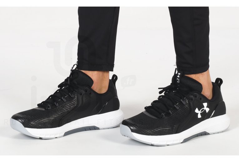 Under Armour Charged Commit TR