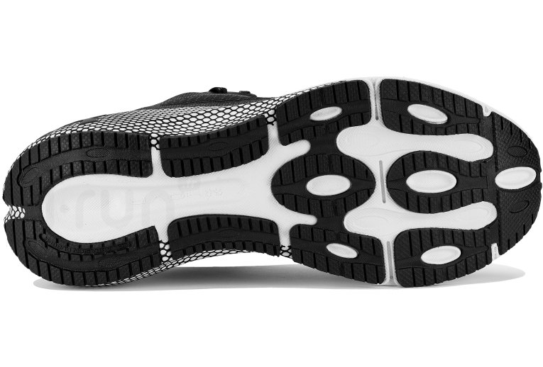 Under Armour HOVR Machina 3