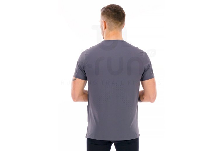 Under Armour Launch Elite