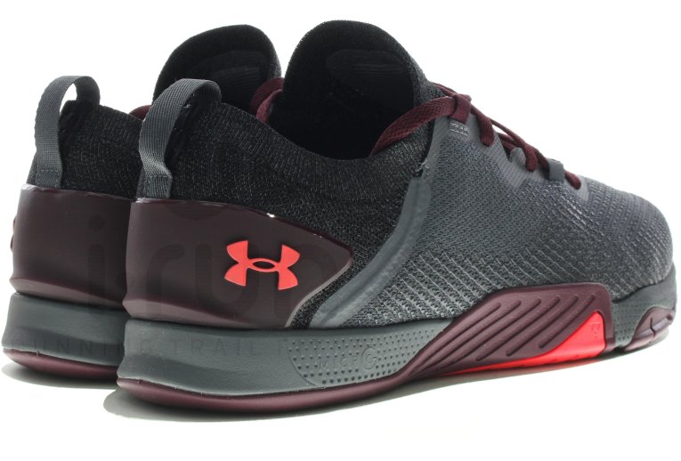 Under Armour TriBase Reign 3