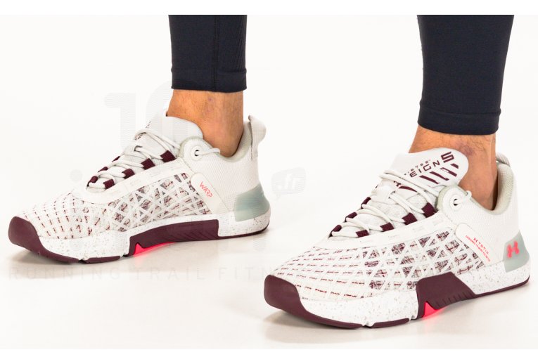 Under Armour TriBase Reign 5 Herren